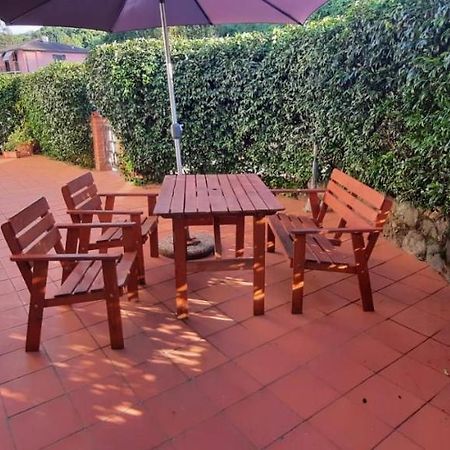 Appartamento Comodo Per Lerici E 5 Terre Piano di Follo Exteriör bild