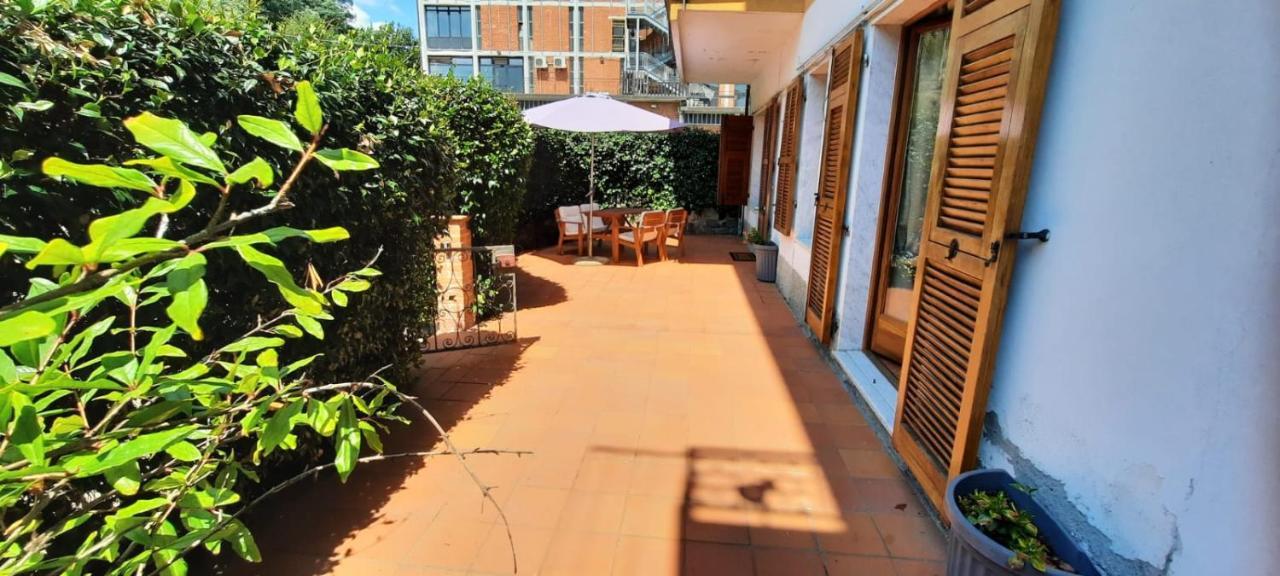 Appartamento Comodo Per Lerici E 5 Terre Piano di Follo Exteriör bild